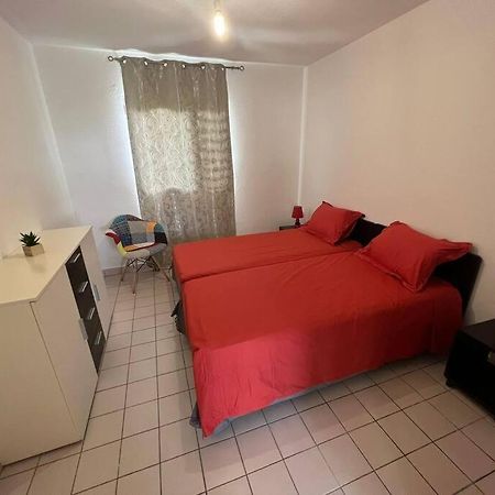 Appartement F4 Petit Bourg Экстерьер фото